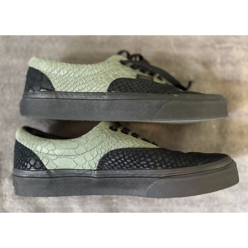 VANS x Harry Potter Slytherin Green Black Snake Skin Men’s 7/Womens 8.5